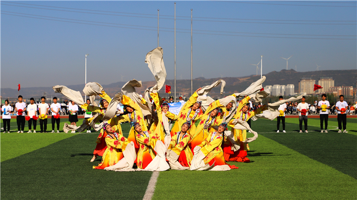 08原藝校代表隊(duì)表演.jpg 08原藝校代表隊(duì)表演.jpg