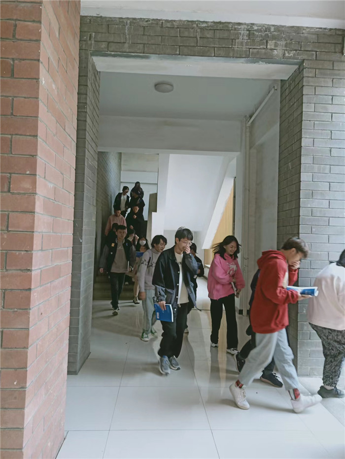 圖片1.jpg 圖片1.jpg