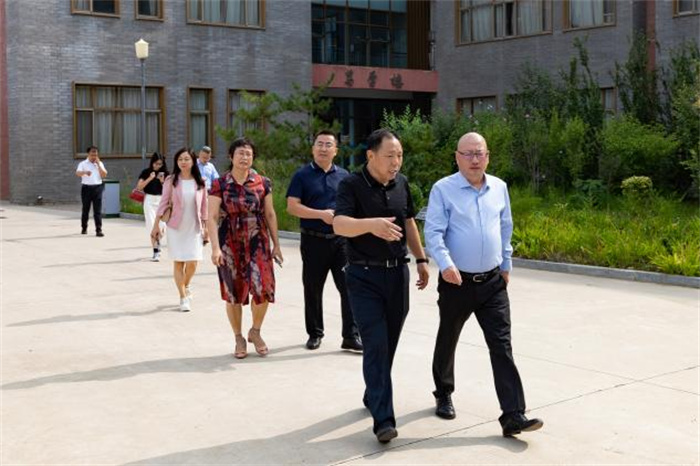 圖片2.jpg 圖片2.jpg